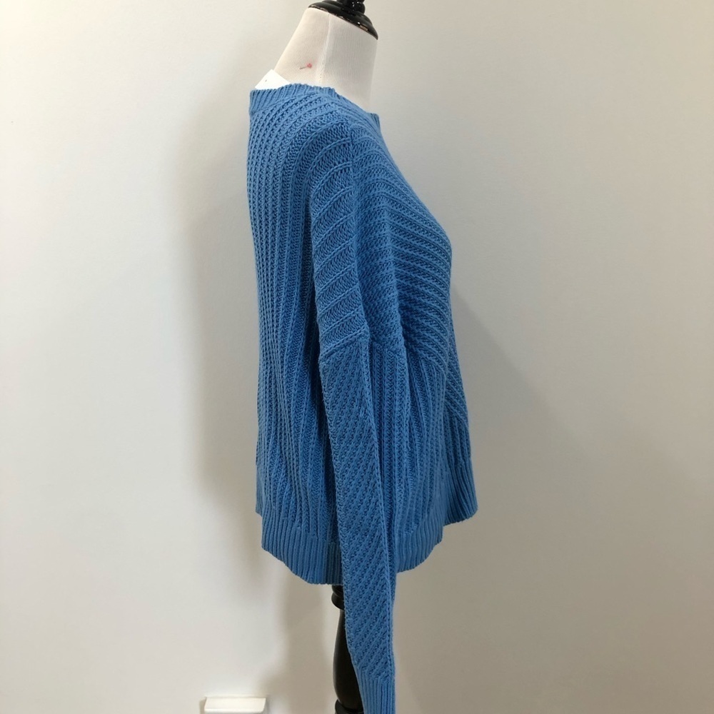 NWT Ann Taylor cable knit blue heavy sweater - Picture 3 of 6